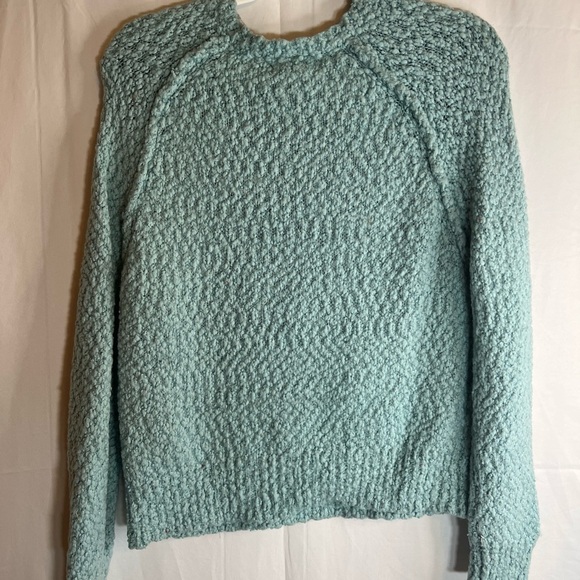 Yes Lola Crewneck Long Sleeve Sweater Size Medium NWOT - Picture 11 of 13